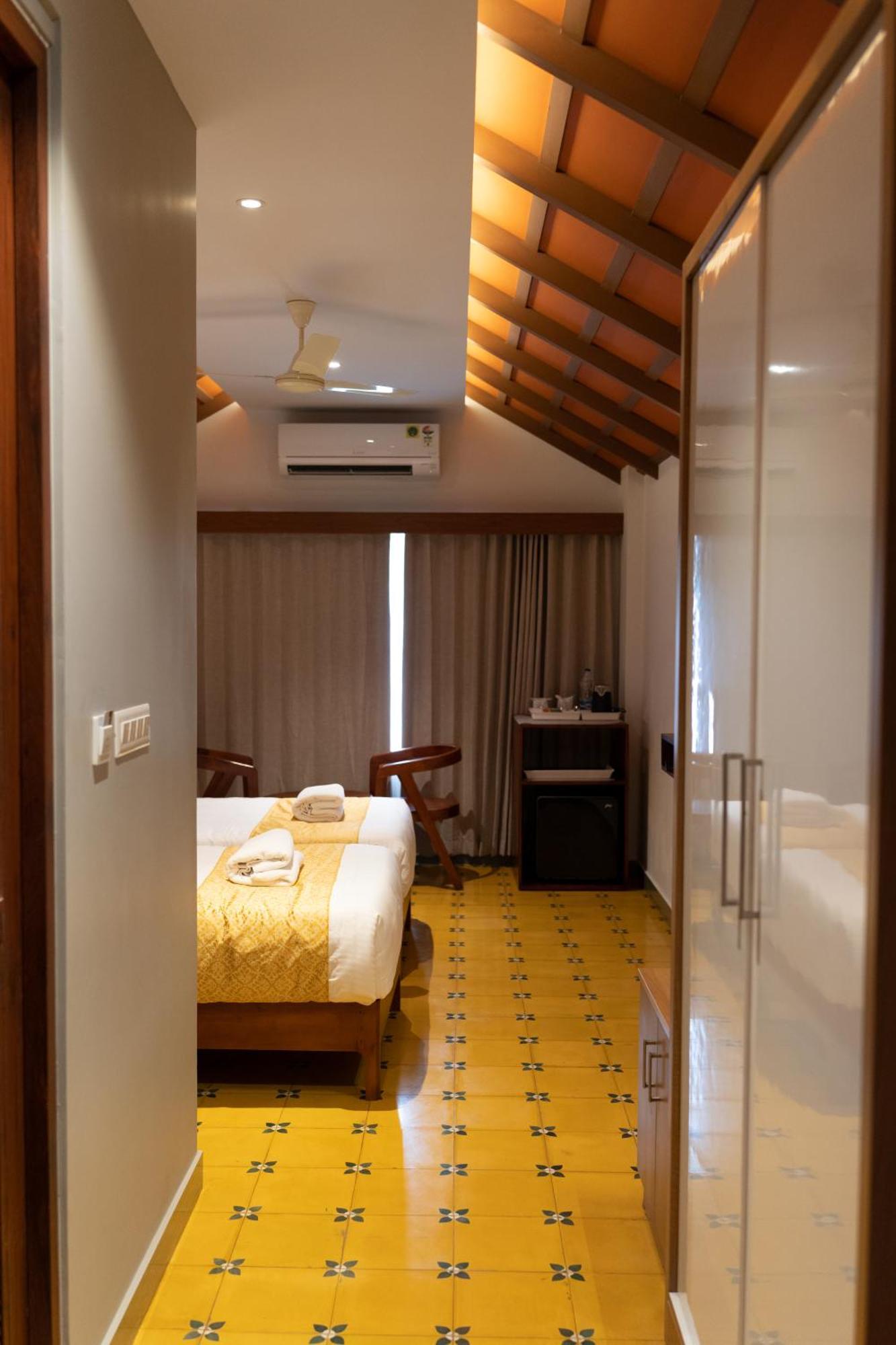 Palcastle Regency Hotel Palakkad Kültér fotó